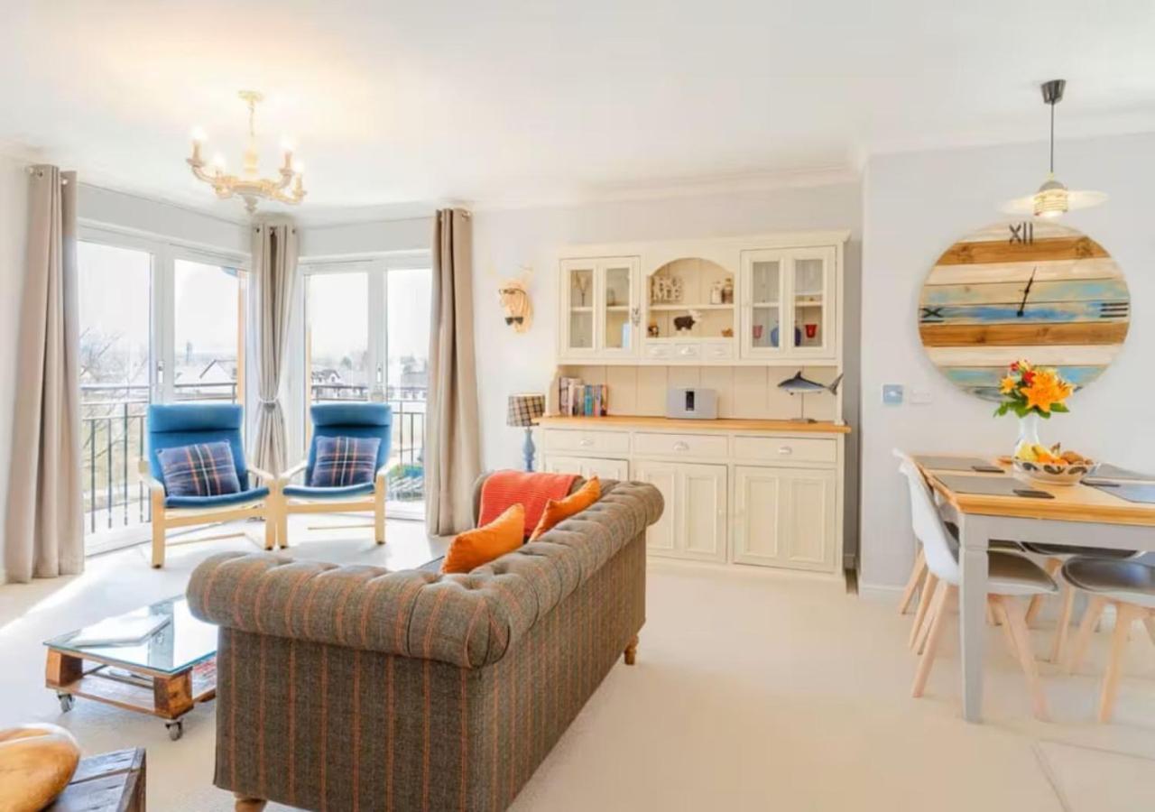 The View At No 10 Apartment Aviemore Exterior photo